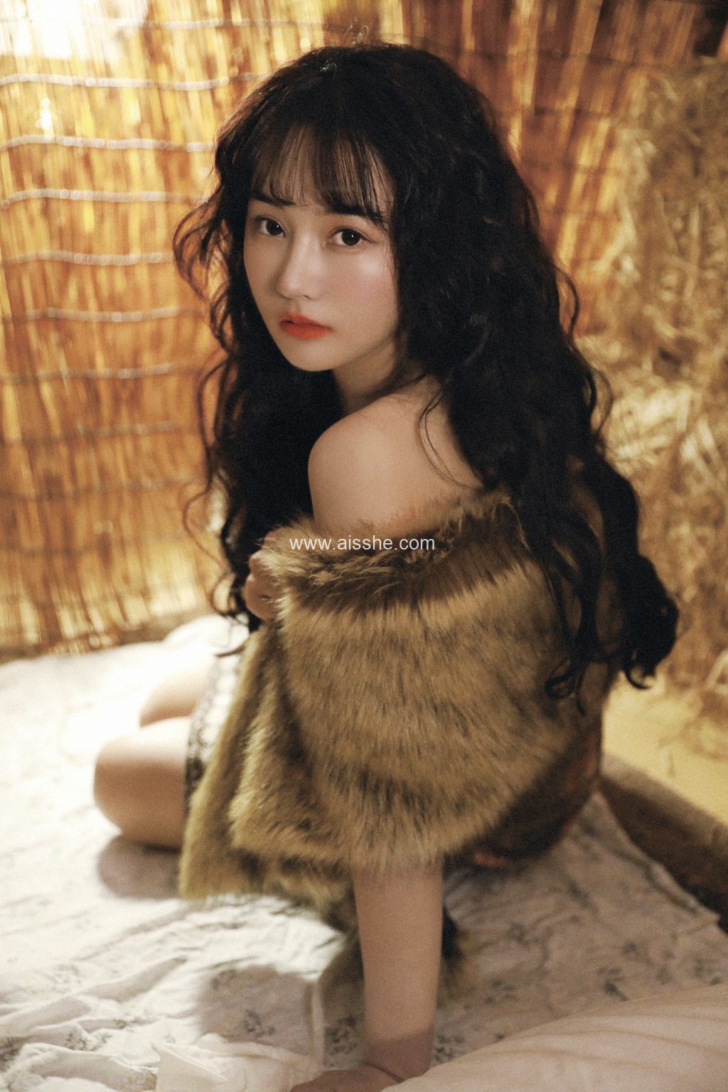 人气Coser@遇见初夏 入冬