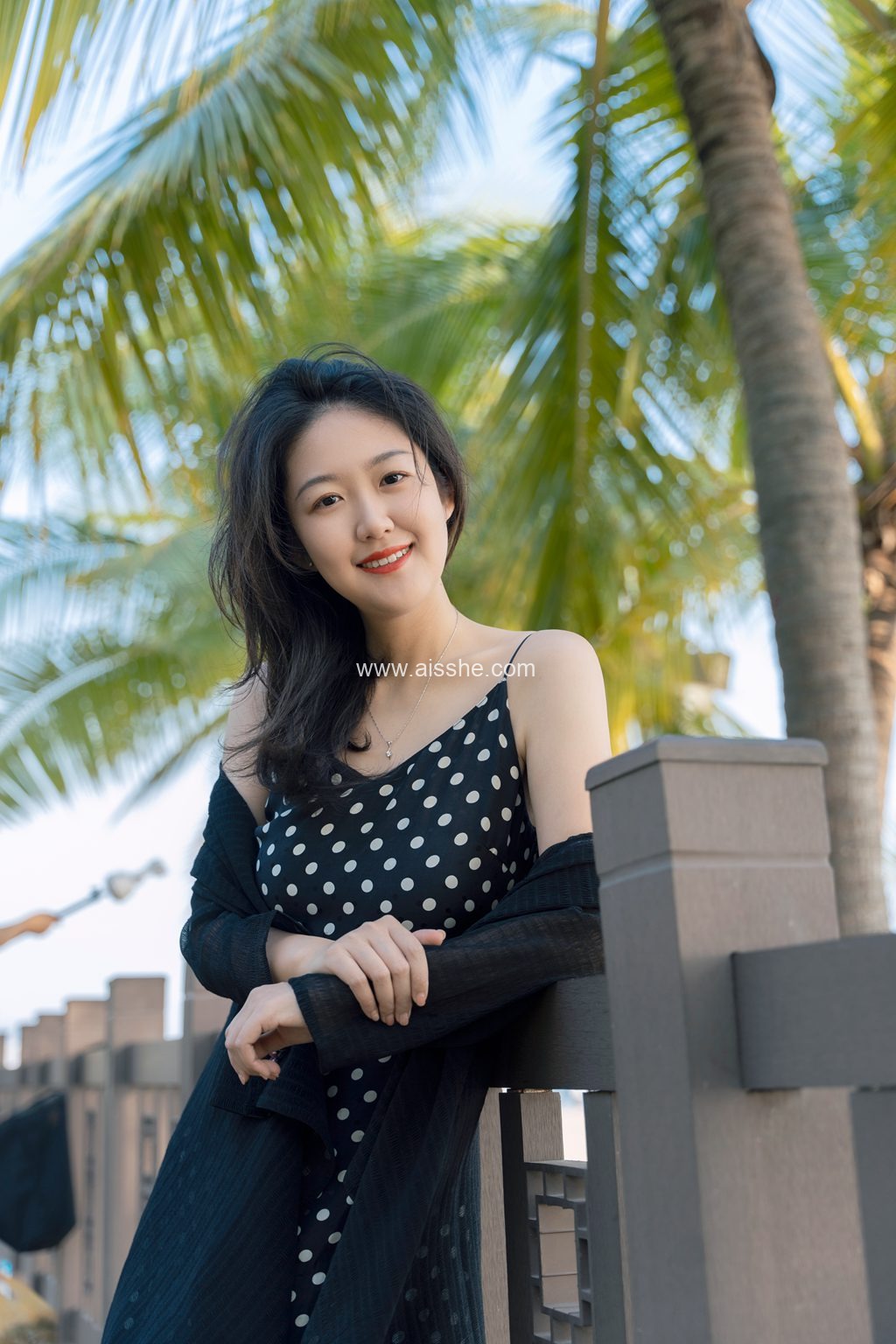 [YITUYU艺图语]2023.03.22 海边点点裙 ruiru