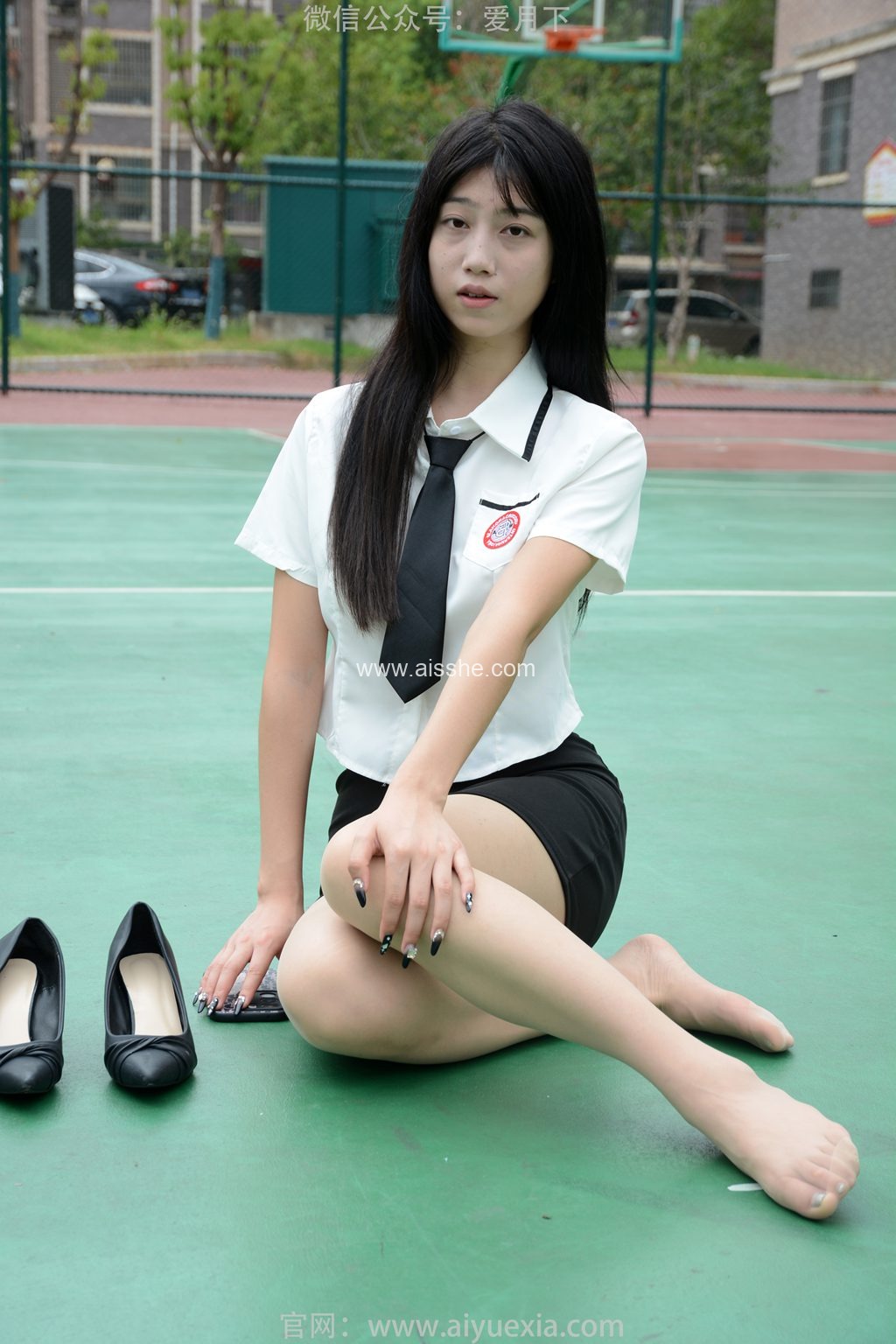 [爱月下] NO.185 秀秀~【一叶知秋】女人再苦再累也要漂亮。（花絮版）