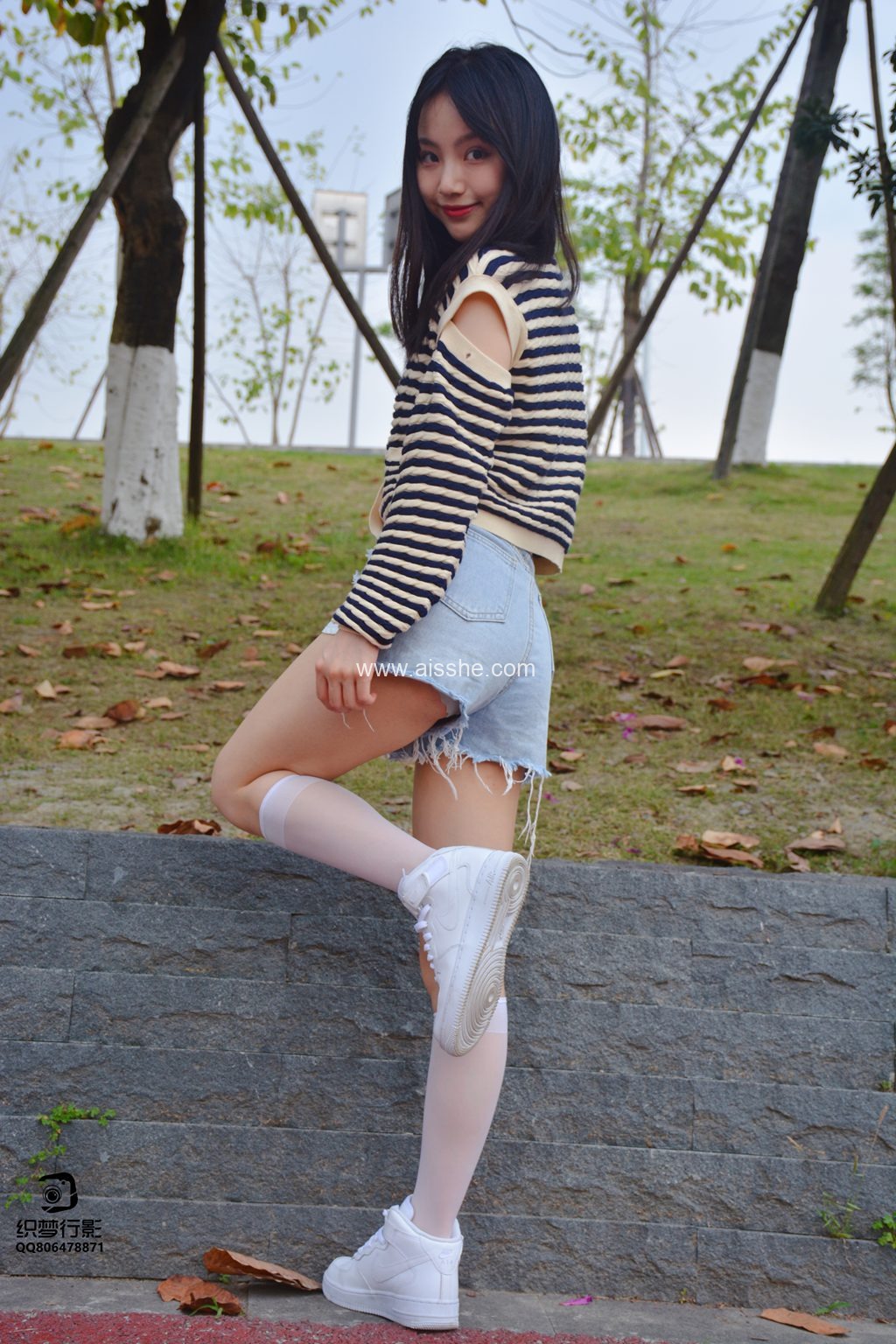 织梦映像-优享系列—005-超甜美少女后作，夕阳西下断肠人在天涯